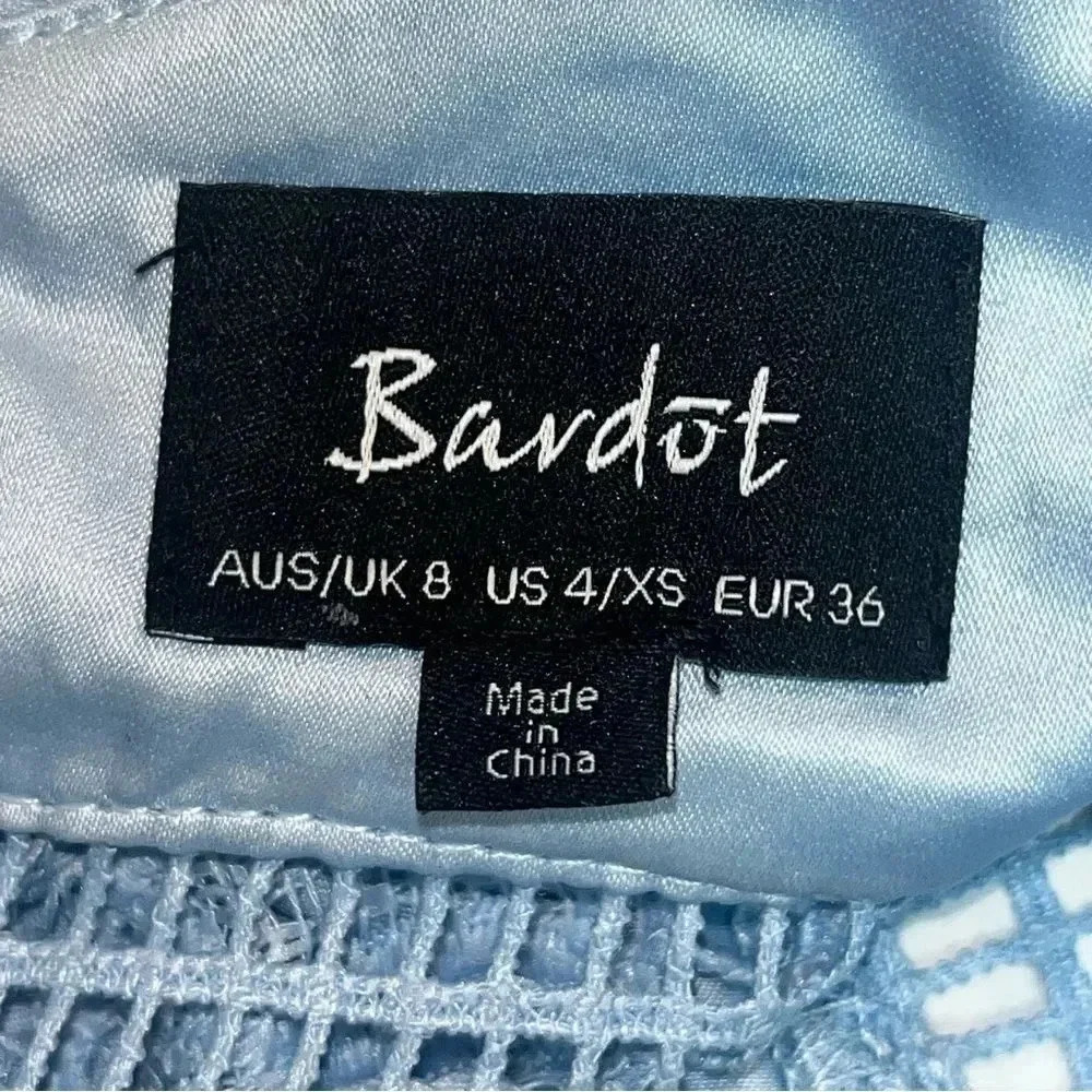 Bardot Gemma Dress in Dusty Blue 4 Revolve Lacy Classy Embroidered Floral EUC - Picture 11 of 12